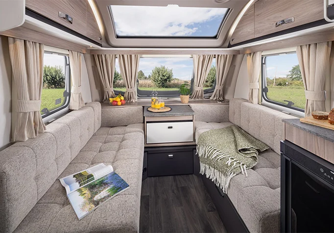 2026 Sprite Major 4EB Front Lounge-1920x1920