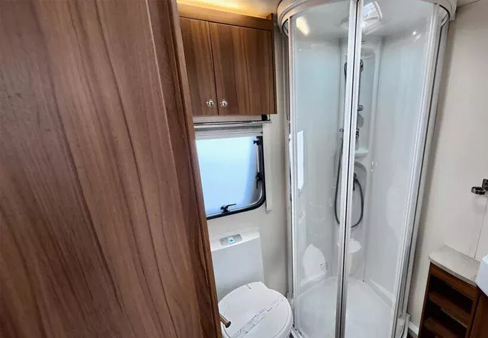 2016 Elddis Affinity 482 14