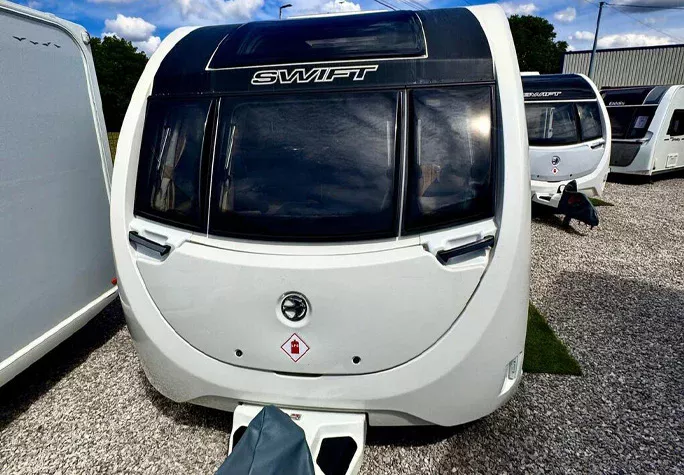 2022 Swift Aventura M4EB 1