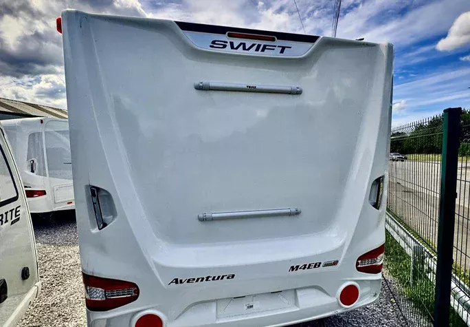 2022 Swift Aventura M4EB 8