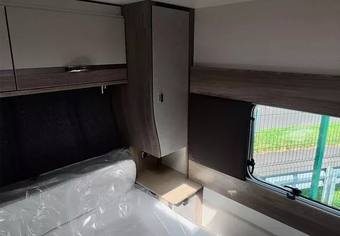2026 Swift Conqueror 560L Grande 15
