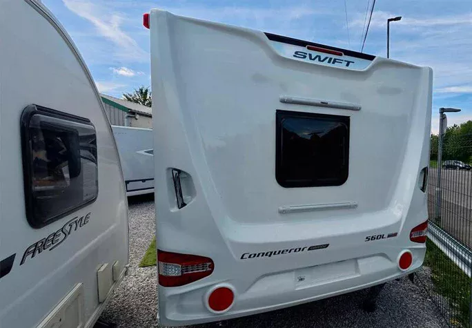 2026 Swift Conqueror 560L Grande 6