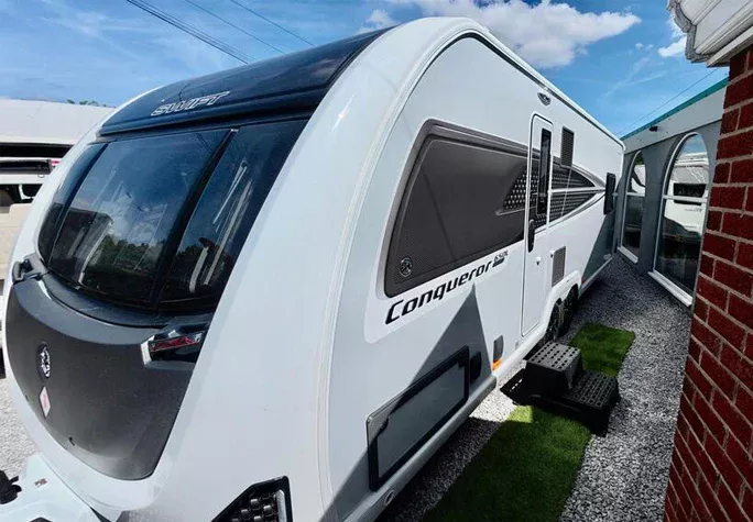 2026 Swift Conqueror 650l Grande 2