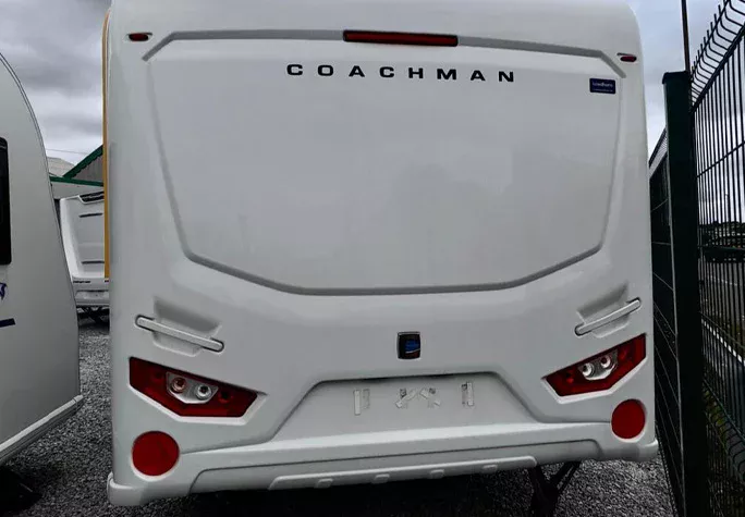 2018 Coachman VIP 565 4