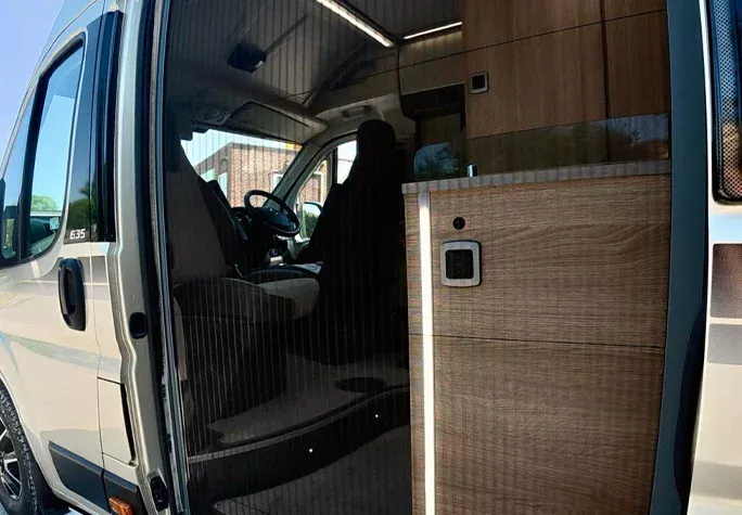 2021 Auto-Trail V-Line 635 Sport 12