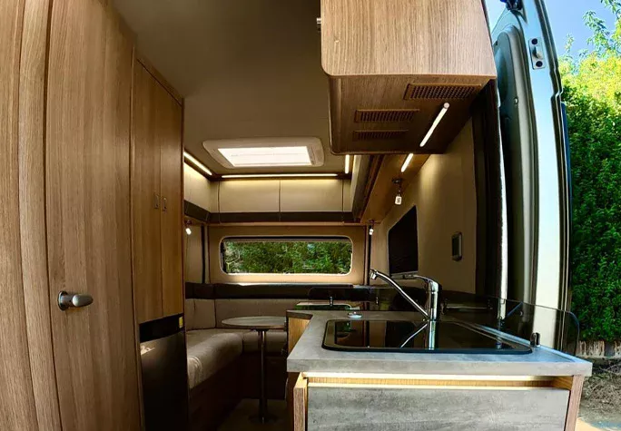 2021 Auto-Trail V-Line 635 Sport 18