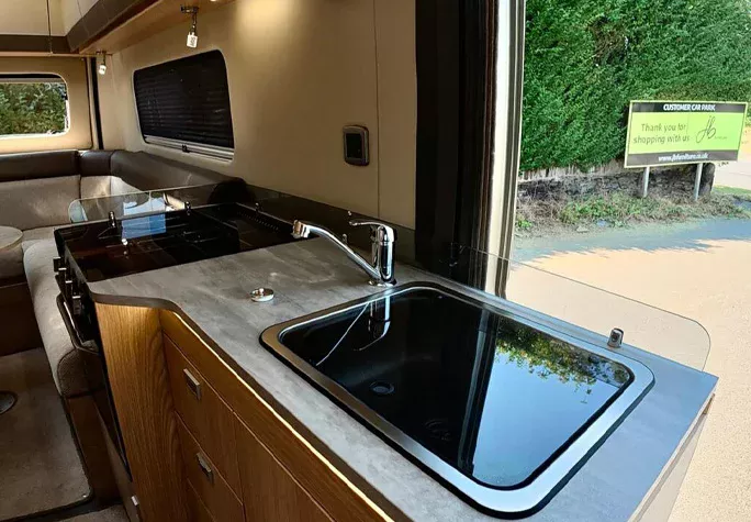 2021 Auto-Trail V-Line 635 Sport 19