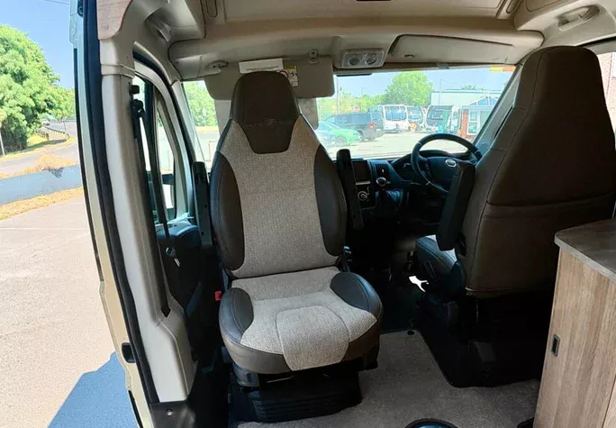 2021 Auto-Trail V-Line 635 Sport 20