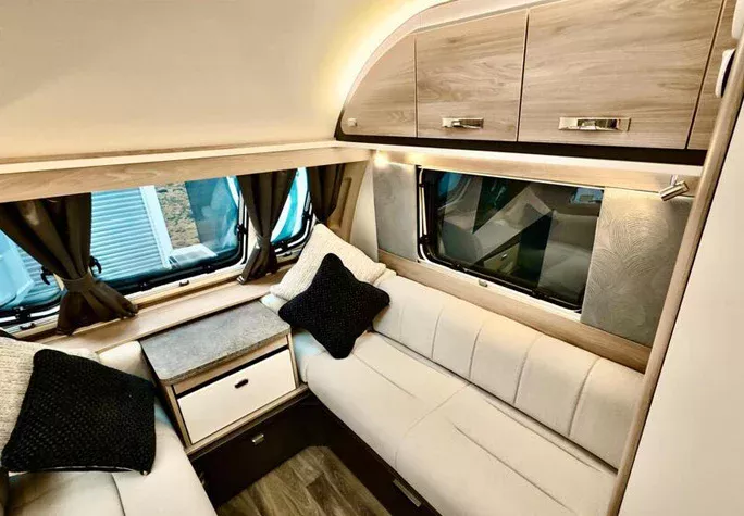 2026 Swift challenger 390 6
