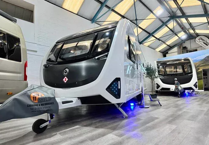 2026 Swift Challenger 560 3