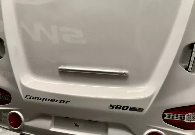 2026 Swift Conqueror 580 6