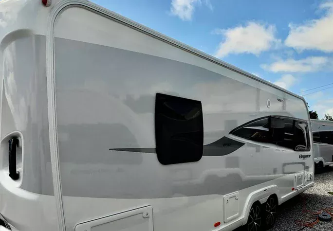 2026 Swift Elegance 850 Grande 3