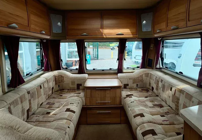 2012 Bailey Unicorn Barcelona 7