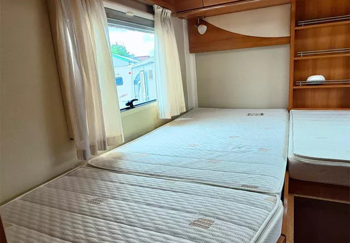 2014 Hymer M-LT 580 18