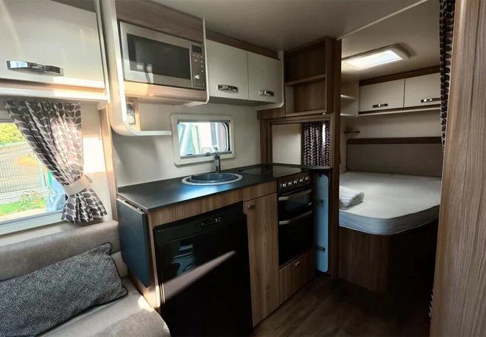 2018 Swift Freestyle SE S4 10