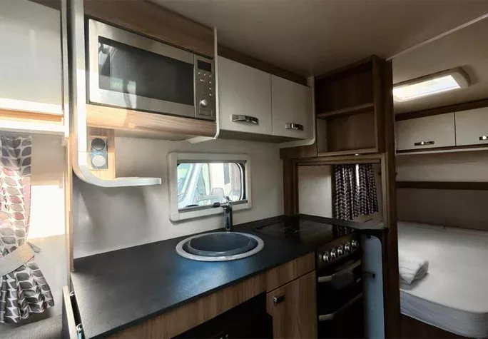 2018 Swift Freestyle SE S4 9