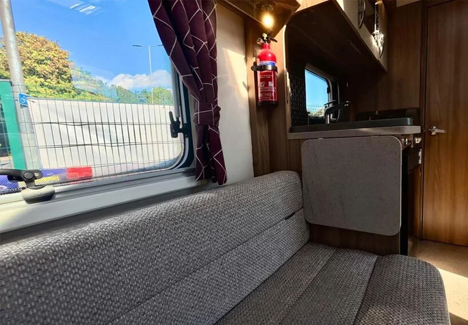 2020 Swift Challenger 560 11