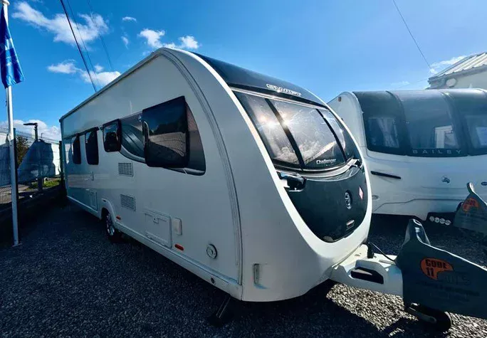 2020 Swift Challenger 560 4