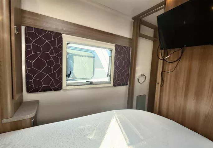2020 Swift Challenger 560 48