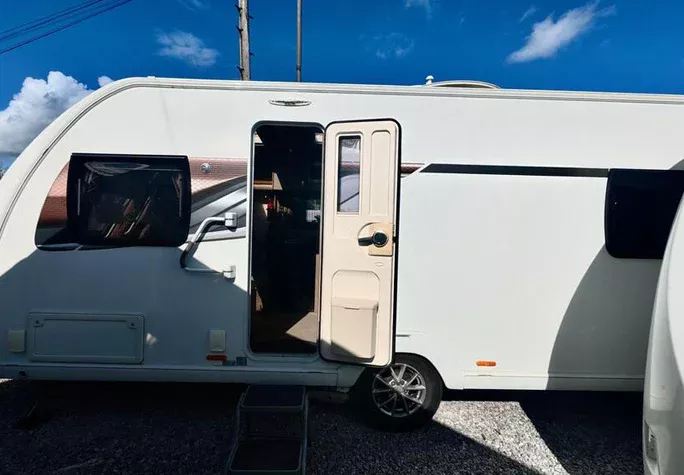 2020 Swift Challenger 560 5