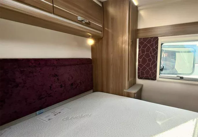 2020 Swift Challenger 560 53