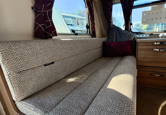 2020 Swift Challenger 560 6