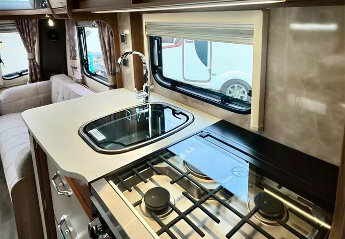 2023 Coachman VIP 575 26