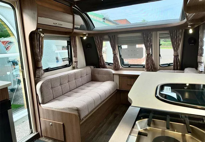 2023 Coachman VIP 575 60