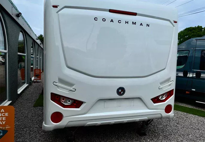 2023 Coachman VIP 575 8