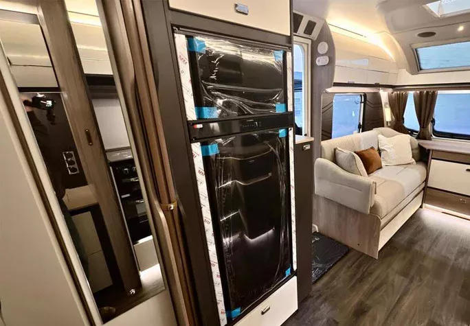 2026 Swift Elegance Grande 845 31