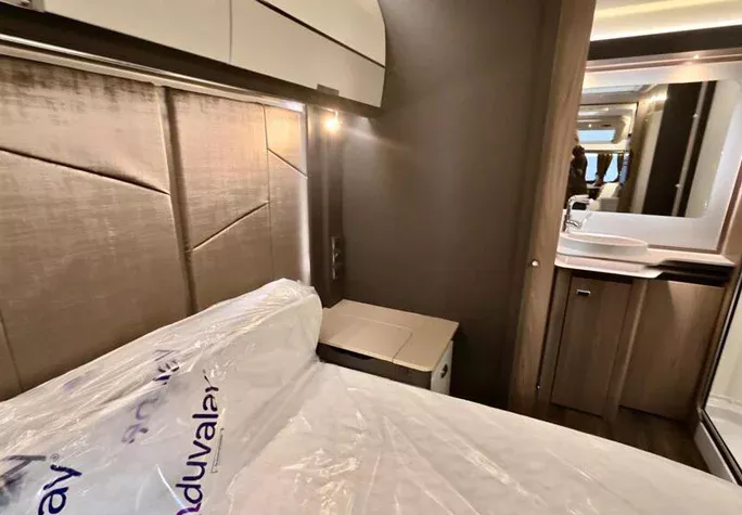 2026 Swift Elegance Grande 845 39