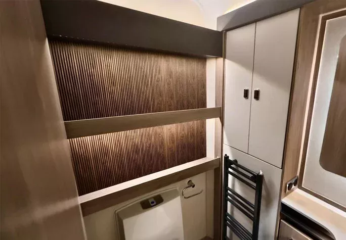 2026 Swift Elegance Grande 845 43