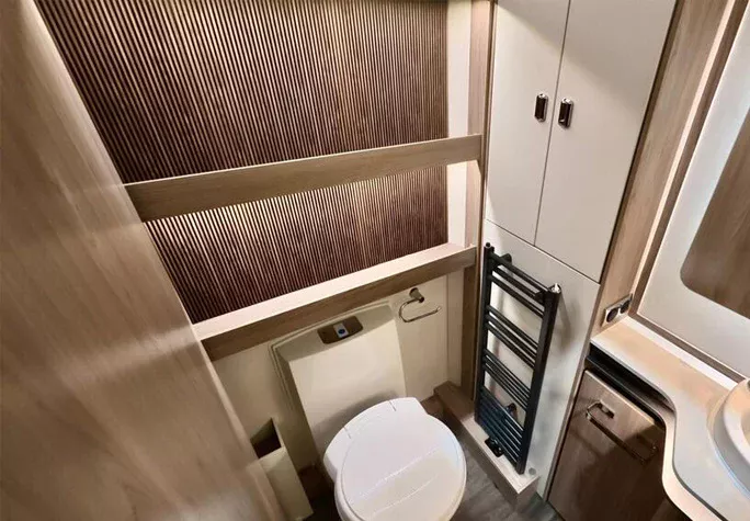 2026 Swift Elegance Grande 845 44