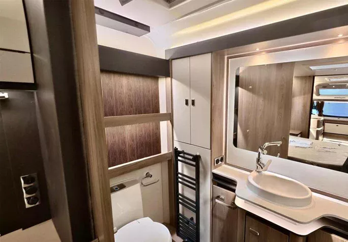 2026 Swift Elegance Grande 845 52