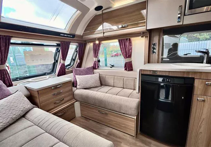 2018 Swift Challenger Hi- Style 580 Alde9296bb3b24974c9dafbde2850851b305